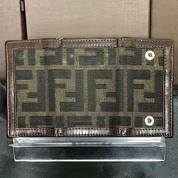 FENDI Zucca Tan Navy Canvas and Brown Leather Trim Snap Close Trifold Key Case - Picture 17 of 17